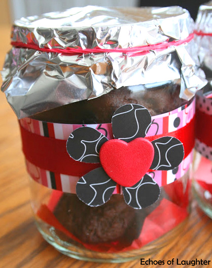 Cookies In A Jar For Valentine's Day