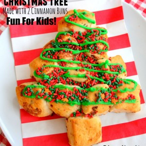 Cinnamon Bun Christmas Tree {Kids’ Project}