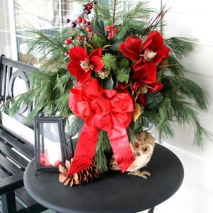 Holiday Outdoor Decor 2012