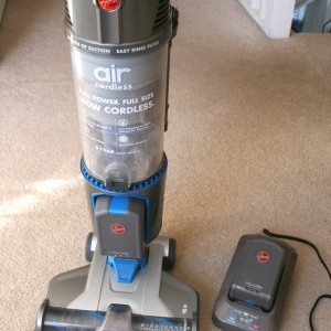 Spring Cleaning With Hoover Air™ Cordless Vacuum